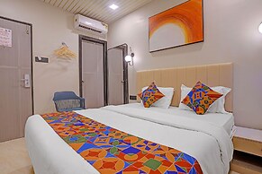 Fabhotel Golden Galaxy
