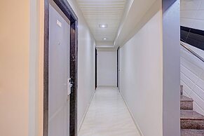 Fabhotel Golden Galaxy