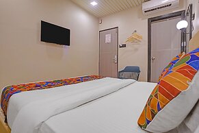 Fabhotel Golden Galaxy