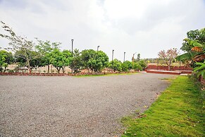 Fabhotel Nakshtra Resort