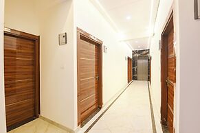 FabHotel 24x Living