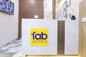 Fabhotel Suraj Palace