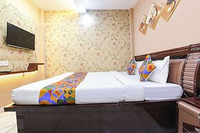 Fabhotel Suraj Palace