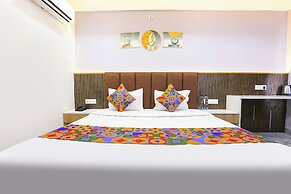 Fabhotel Suraj Palace