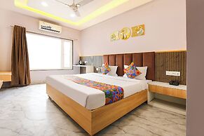 Fabhotel Suraj Palace