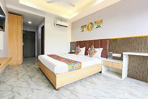 Fabhotel Suraj Palace
