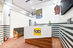 Fabhotel Royal Regency