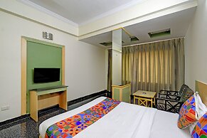 Fabhotel Raj Inn