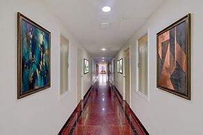 Fabhotel Raj Inn