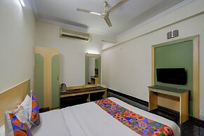 Fabhotel Raj Inn