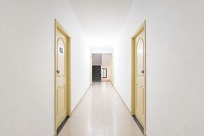 Fabhotel Ateethi Residency