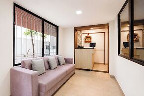 Fabhotel Ateethi Residency