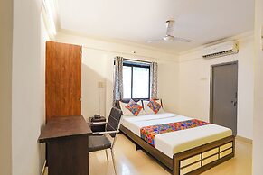 Fabhotel Ateethi Residency