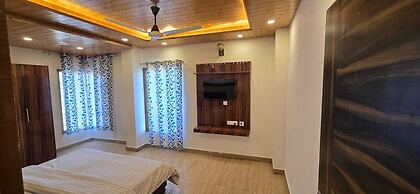 Dharvi Kasauli Heavens