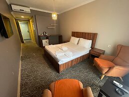 SER SUITE APART