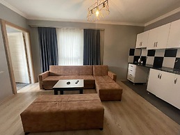 SER SUITE APART
