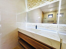 Ocean Skyline Tiger Villa-Luxury