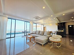 Ocean Skyline Tiger Villa-Luxury