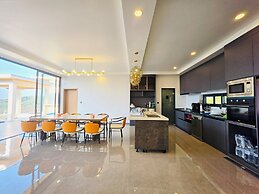 Ocean Skyline Tiger Villa-Luxury