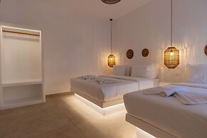 Aqua Cozy Suites