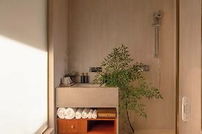 Chinese-style garden resort hotel