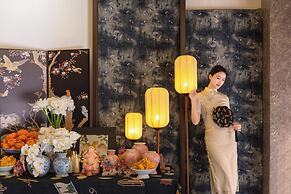 Chinese-style garden resort hotel
