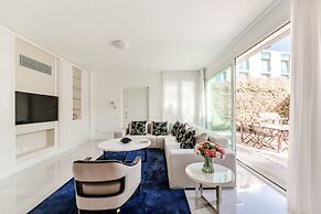Villa Olmo Luxury Suites