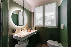 Villa Olmo Luxury Suites