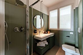 Villa Olmo Luxury Suites