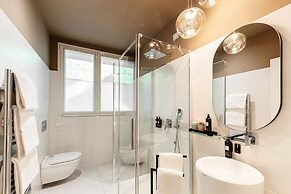 Villa Olmo Luxury Suites