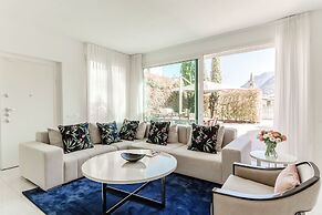 Villa Olmo Luxury Suites