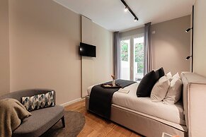 Villa Olmo Luxury Suites