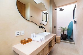 Nema Uluwatu