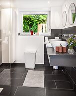 Bendorfer Stadl Whirlpool-sauna-billard-kicker