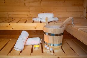 Haltestelle Glauburg - Sauna Whirlpool