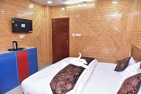 Sarahan Holliday Inn
