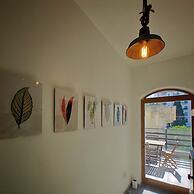Spacious 2BR Maisonette -Private Terrace