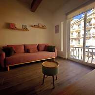 Spacious 2BR Maisonette -Private Terrace