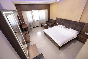 Vikramaditya Panposh Rd