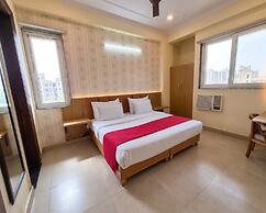OnlyStay Snap Hotel