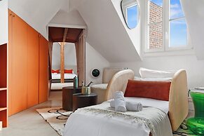 Stylish 1BR Parc Monceau Retreat