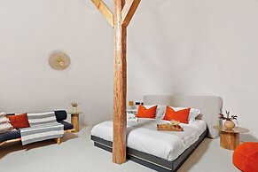 Stylish 1BR Parc Monceau Retreat