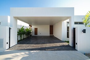 Ozone Sanctuary 3BR Private Pool Villa