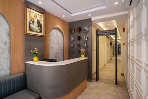 Newly Built Hotel Arjun