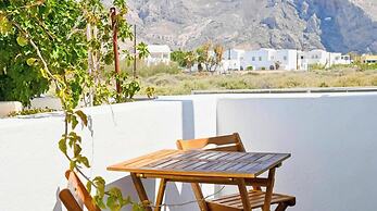 Aegean Aura Santorini Studio