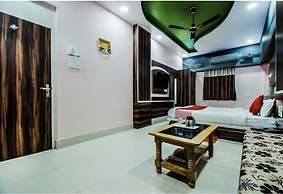The Premier - Hajipur Rd