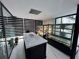 MT Collection Legacy Hotel Ninh Binh