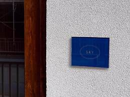 Blu Rooms - Room to Rest