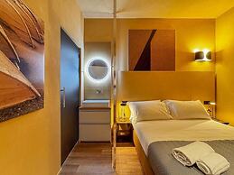 Blu Rooms - Room to Rest