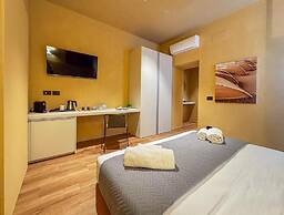 Blu Rooms - Room to Rest